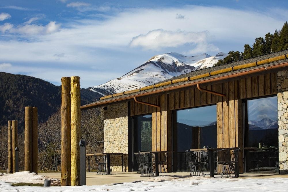 Hotel Les Pardines 1819 Review: A Peaceful Mountain Escape Above Encamp 1 Hotel Les Pardines 1819 Review: A Peaceful Mountain Escape Above Encamp