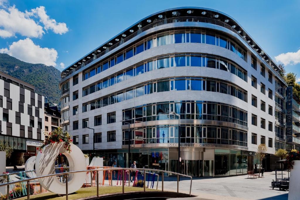 Hotel Starc by Pierre & Vacances Premium: Modern Luxury in the Heart of Andorra La Vella 1 Hotel Starc by Pierre & Vacances Premium: Modern Luxury in the Heart of Andorra La Vella