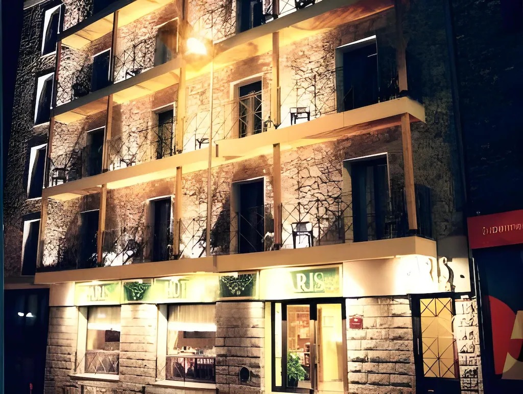 Yomo Petit Paris Encamp: A Spotless, Well-Located 3-Star Stay with Alpine Character 1 Yomo Petit Paris Encamp: A Spotless, Well-Located 3-Star Stay with Alpine Character